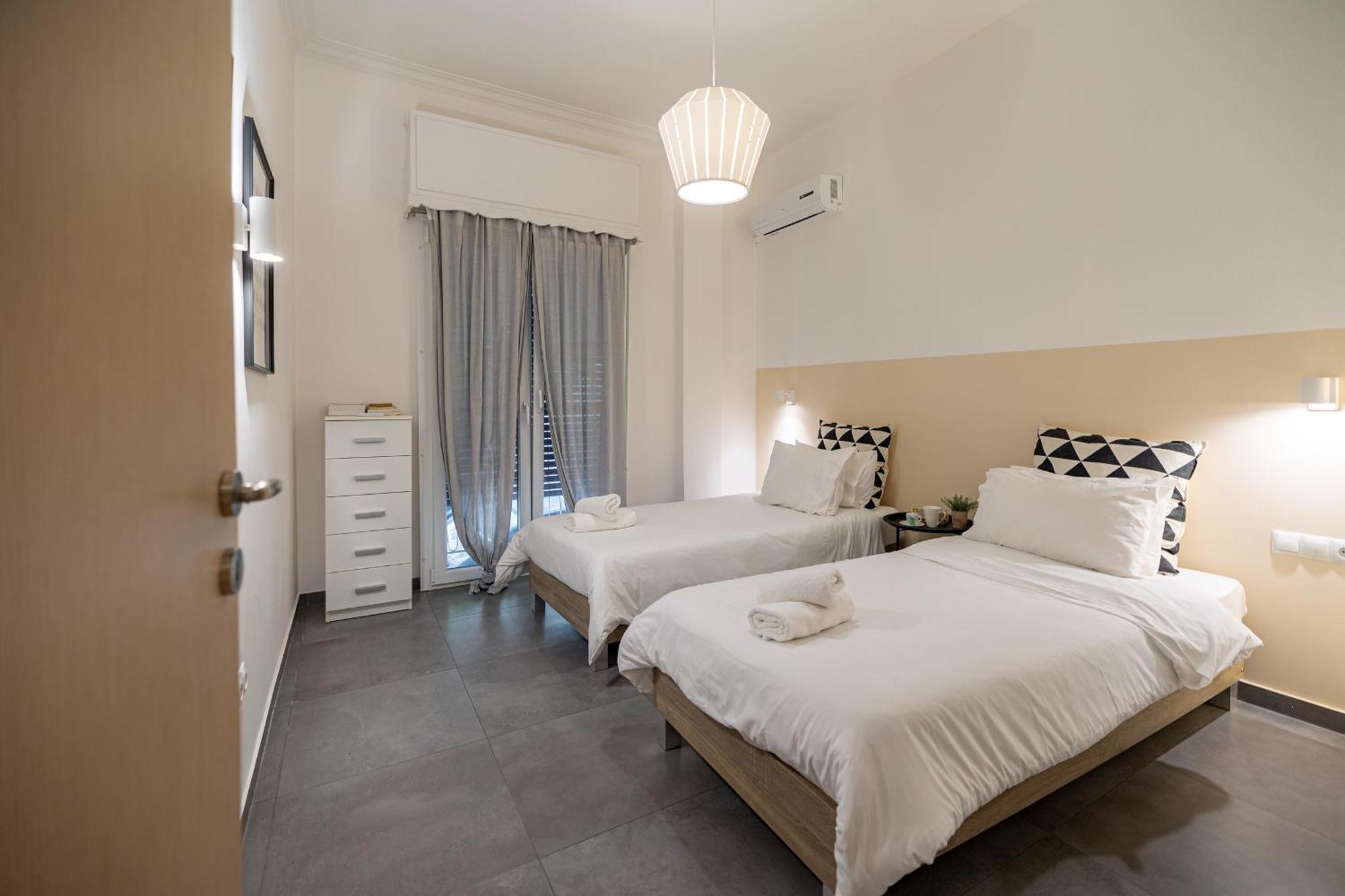 Ferienwohnung Ports Crossroad C Piräus Exterior foto