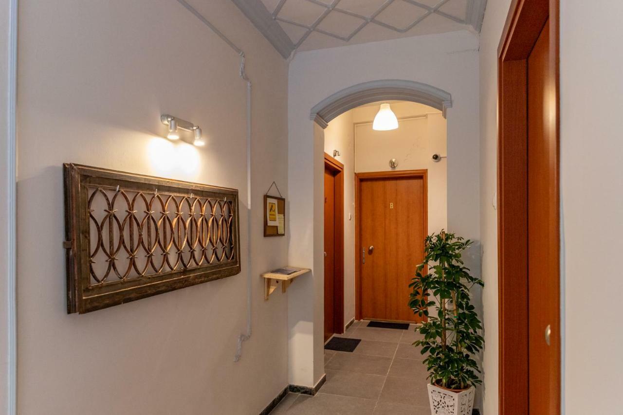 Ferienwohnung Ports Crossroad C Piräus Exterior foto